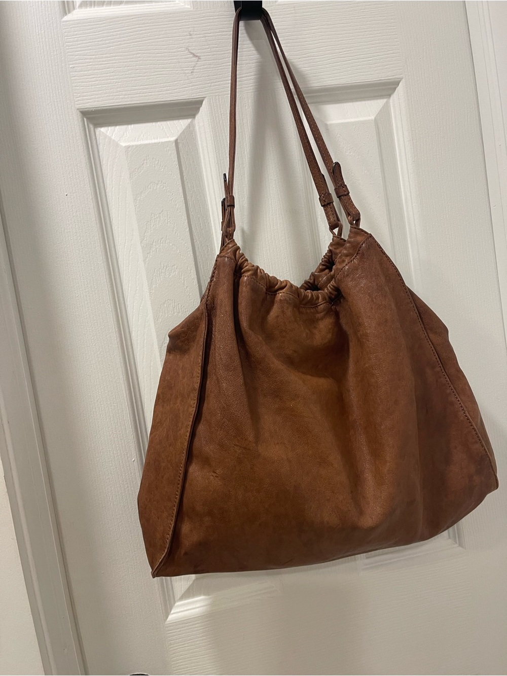 Classic Brown Leather Shoulder Bag